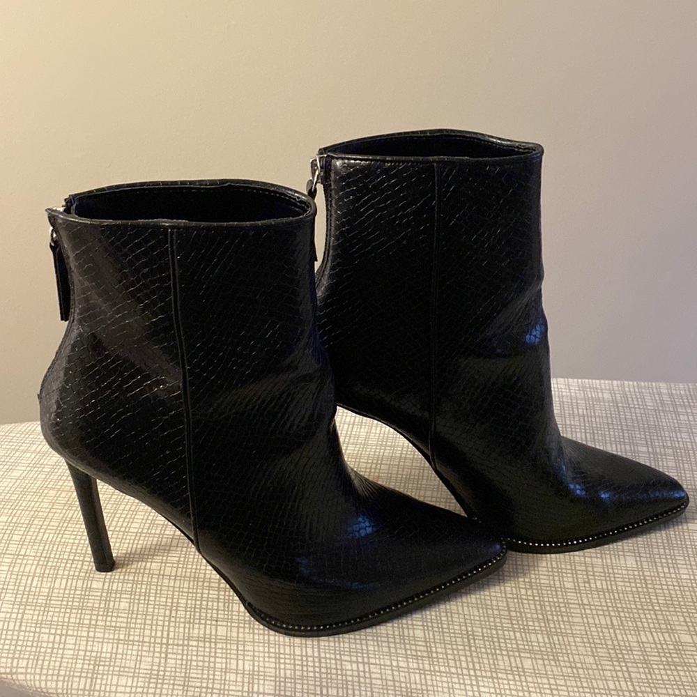 Steve Madden Bootie